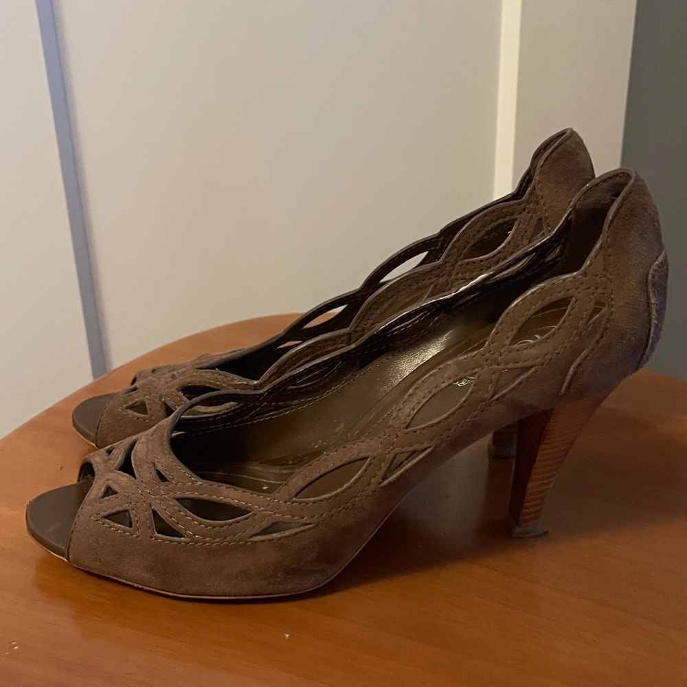 Tods high heel suede peep-toe shoes
